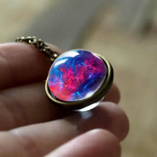 ( floz )™ -Collar Planeta Luminoso: Brilla en la Oscuridad y Destaca en Cualquier Ocasión